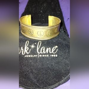 🌺🌷🪻Peace Sign Arm Cuff/Bracelet🌺🌷🪻